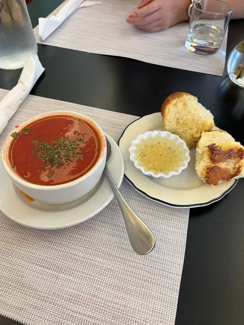 Shokolad Pastry & Cafe