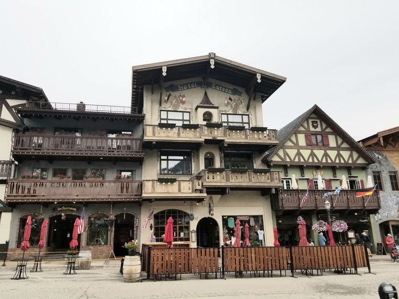 Shops Selling Fudge, Jewelry, And Odd Treasures