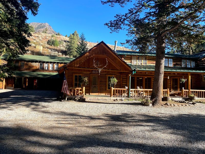 Shoshone Lodge And Guest Ranch Shoshone Lodge And Guest Ranch