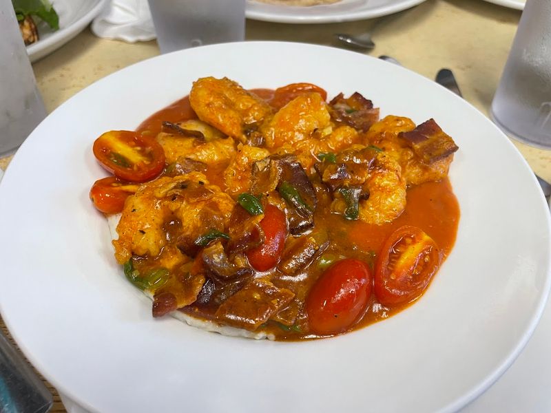 Shrimp And Grits Done The Charleston Way