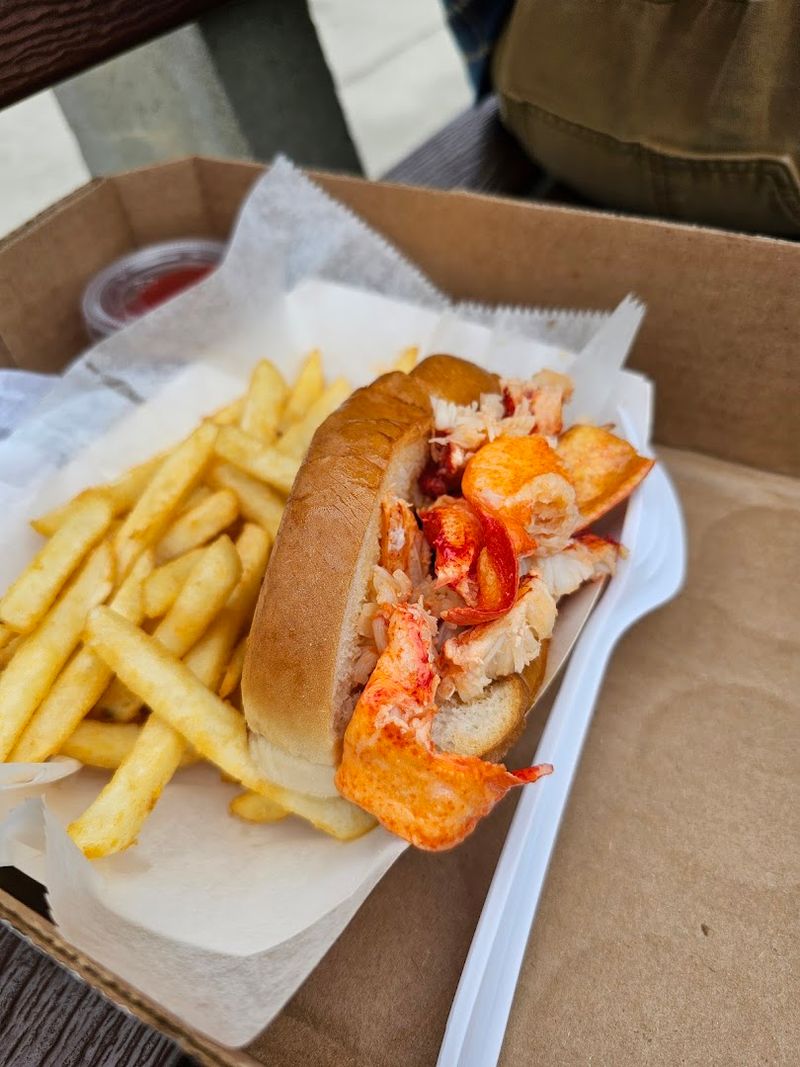 The Lobster Experience That Lives Rent-Free In My Head