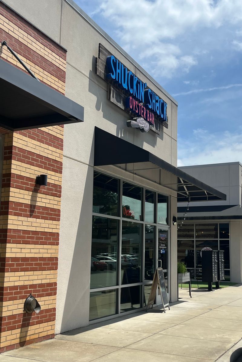 Shuckin' Shack Oyster Bar (Raleigh)