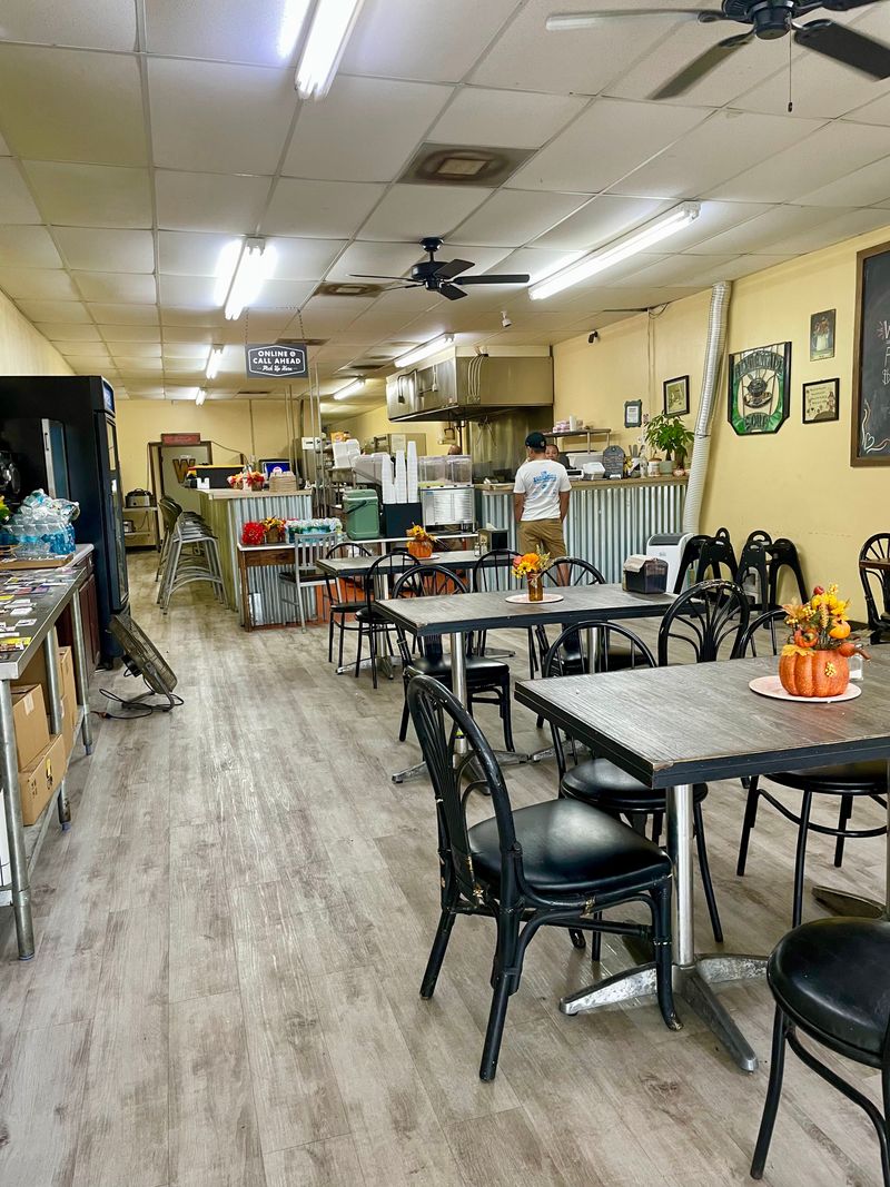 Sweet Mama's Southern Homestyle Cookin – Jacksonville, Florida