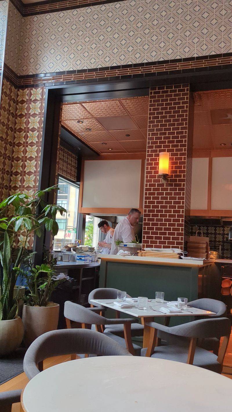 Tuna Crudo When You Want Brightness