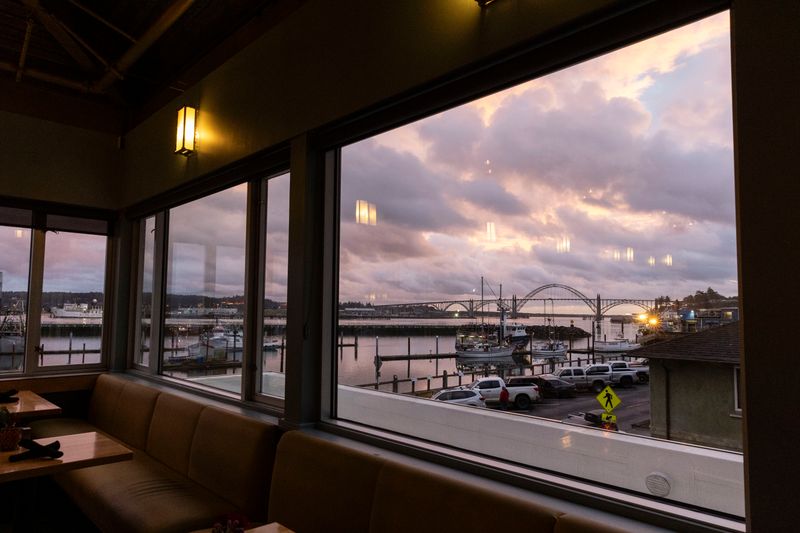 Local Ocean Seafoods, Newport