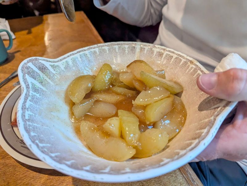 Sweet Finishes, Southern Whisper