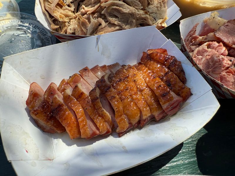 Service rhythm, accessibility, and comfort details