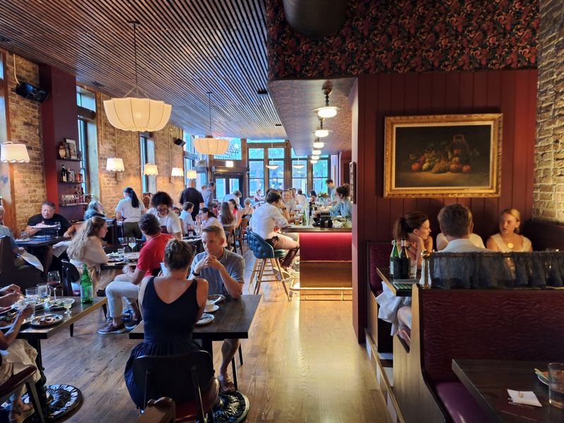 Service Style And Staff Interaction