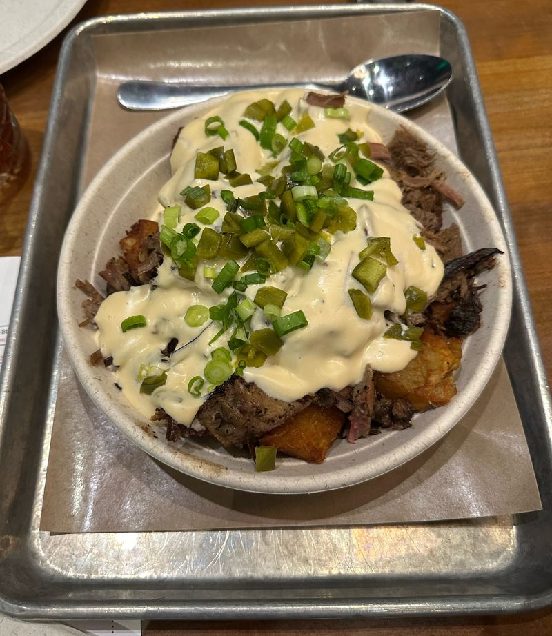 Service Style And Staff Interaction