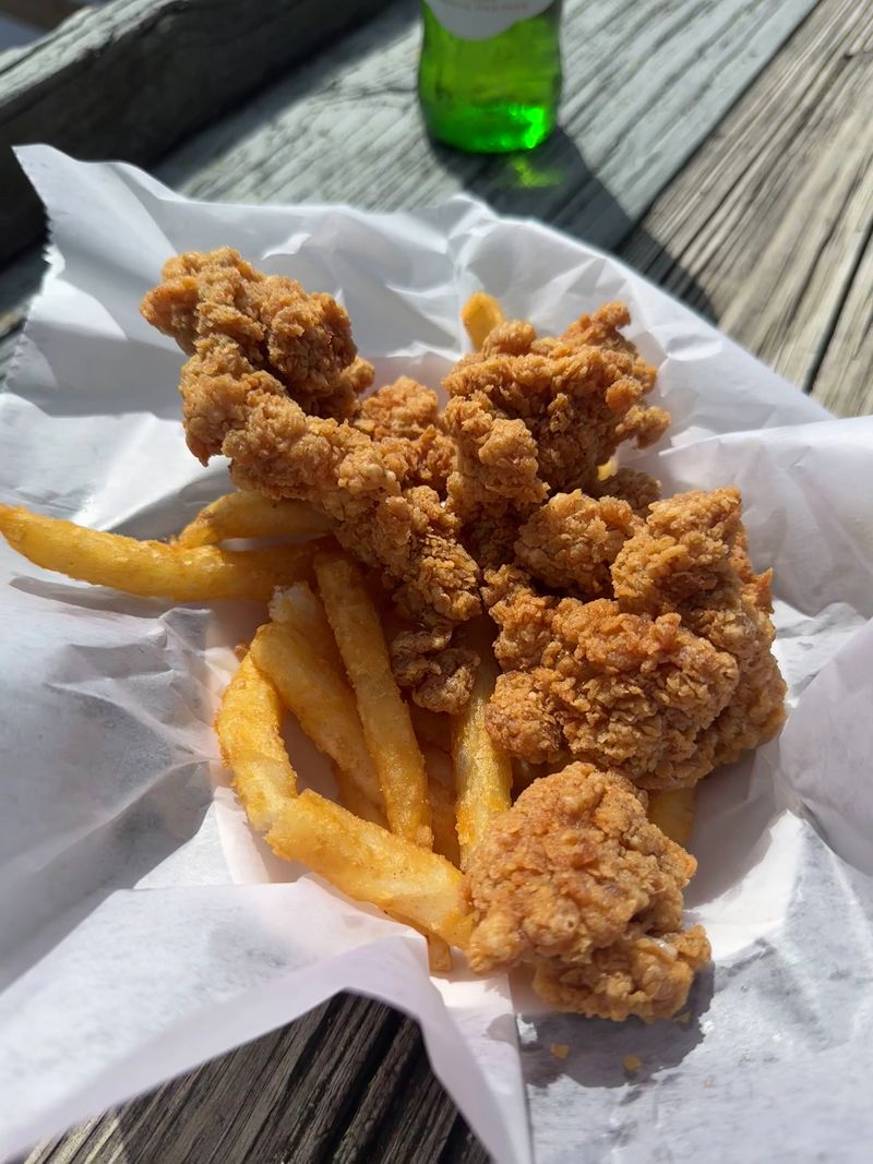 Service Style, Staff, And Flow