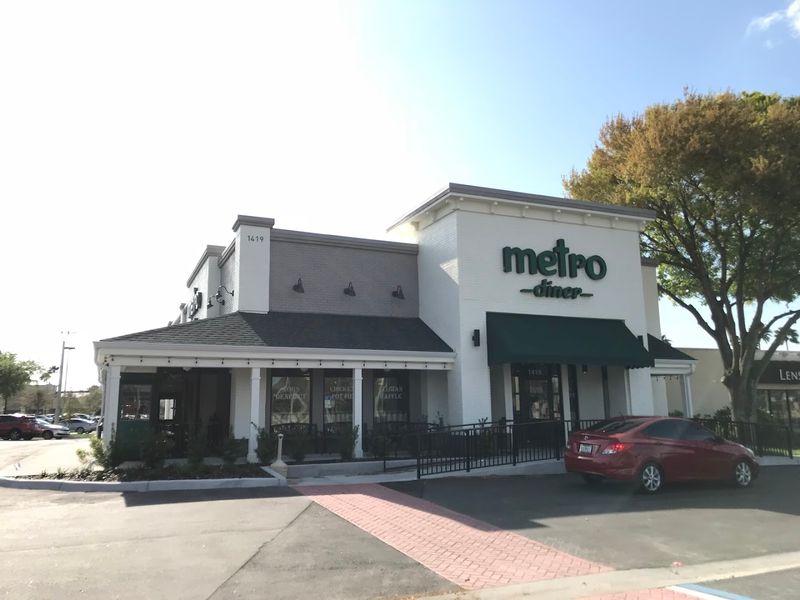 Convenient Hours That Work For Early Birds And Late Brunchers