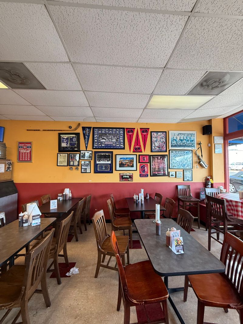 Service Style and Easygoing Hospitality