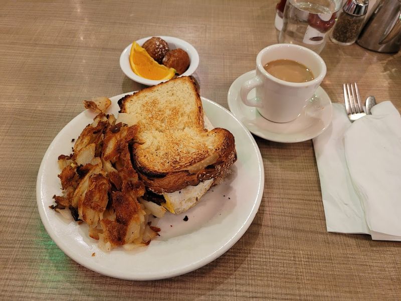 Bread And Marmalade Highlights