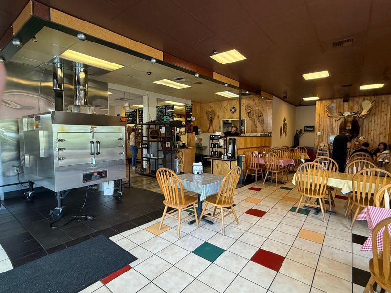 Service Style And Staff Experience