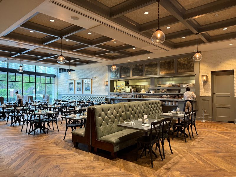 Service, Timing, And Reservations