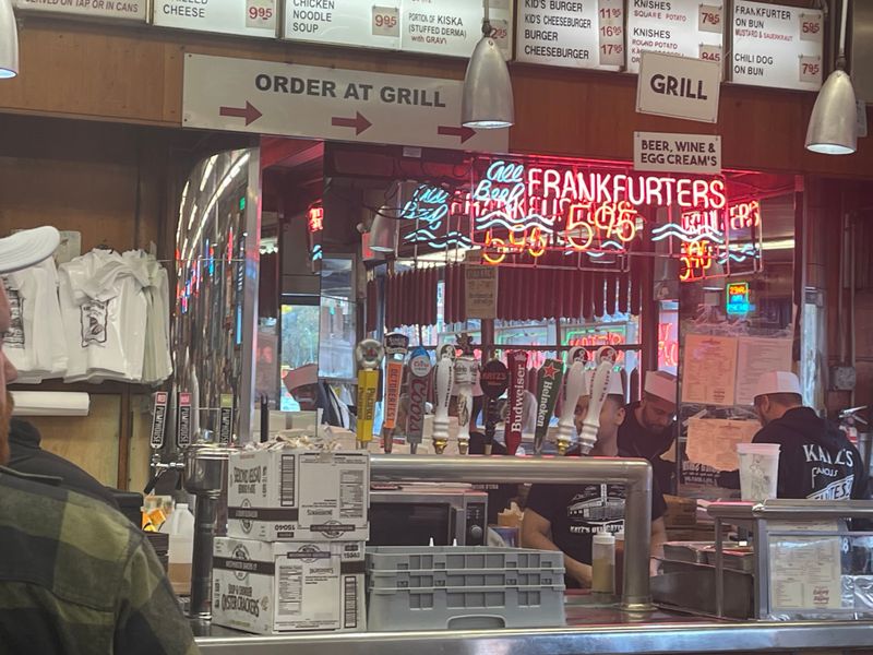 Service Style And The Human Touch