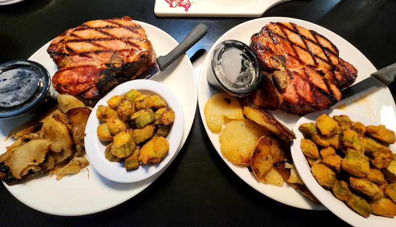 Signature Sides And Casseroles Worth Ordering