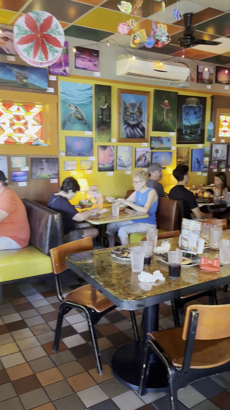 Service Style And Staff Interaction