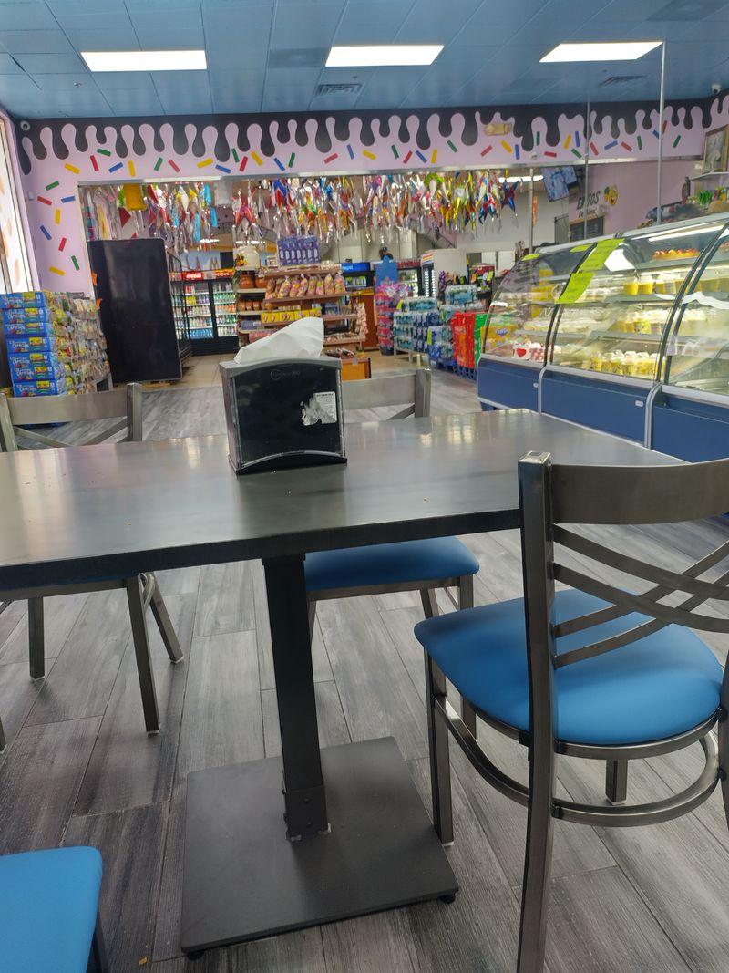 Cakes, Pan Dulce, and Sweet Finishes