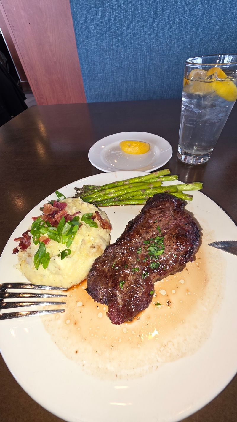 Boatwerks Waterfront Restaurant, Holland