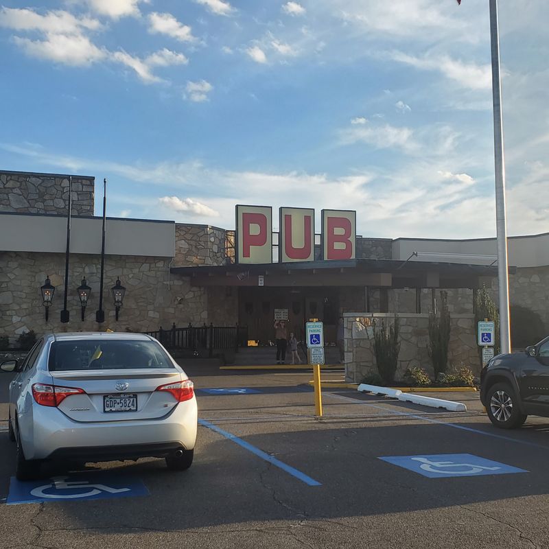 Convenient Location Draws Suburban Crowds