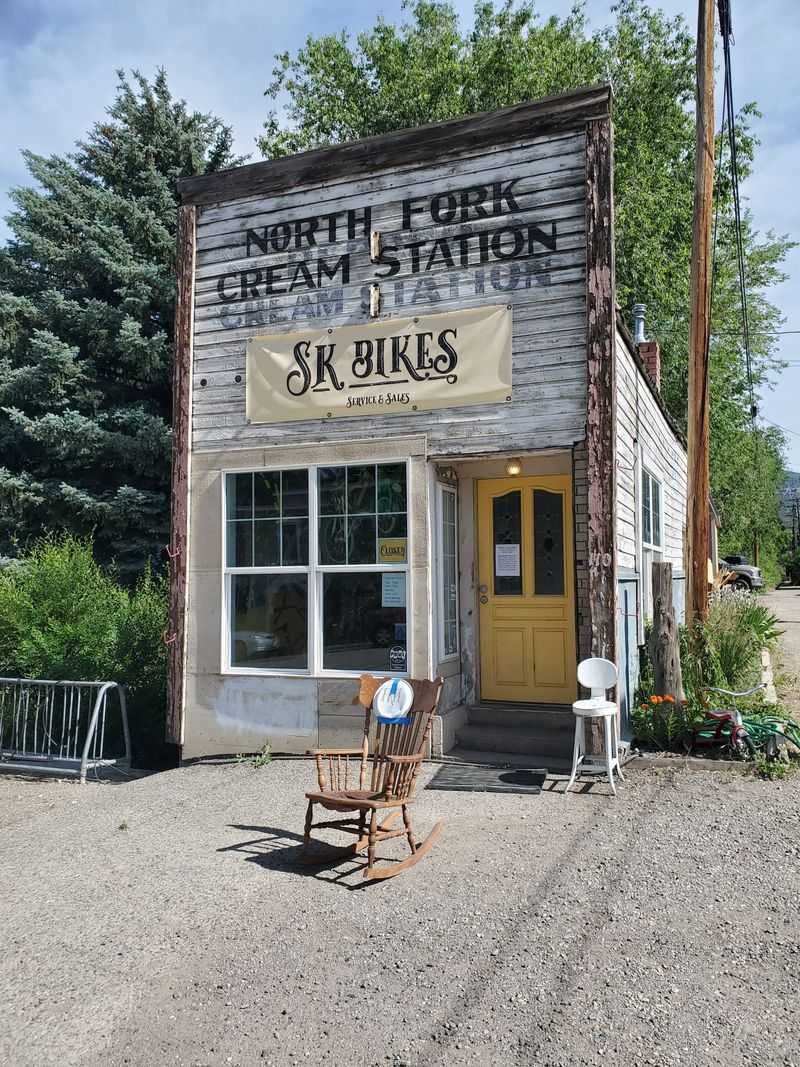 Arrival, Colorado Quiet