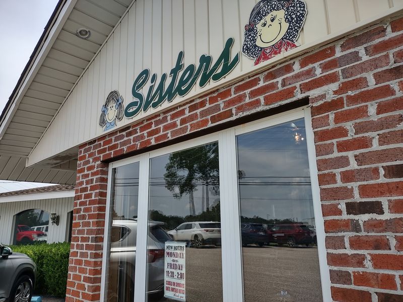 Sisters' Restaurant 
