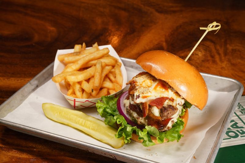 Six Food Stops Means Nobody Has To Compromise Six Food Stops Means Nobody Has To Compromise