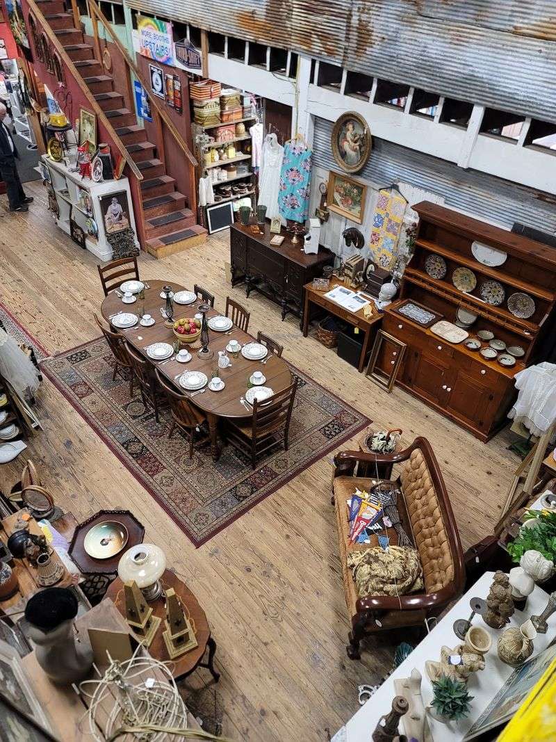 Sixty Vendors Under One Roof