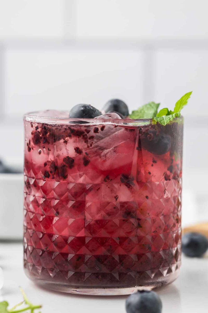 Spiked Blueberry Lemonade With Fresh Mint