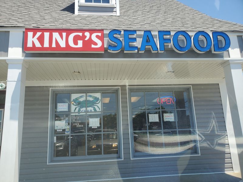 King's Seafood Market & Restaurant - 714 E Little Creek Rd, Norfolk