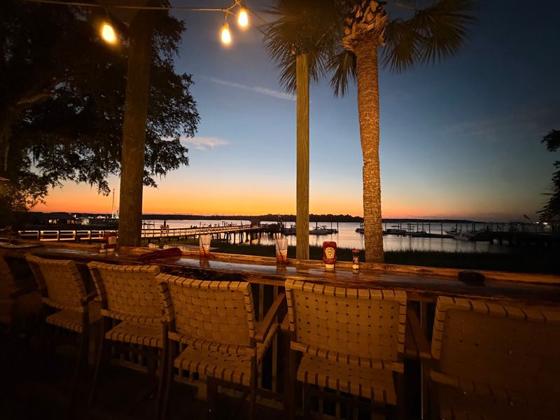 Skull Creek Dockside, Hilton Head Island