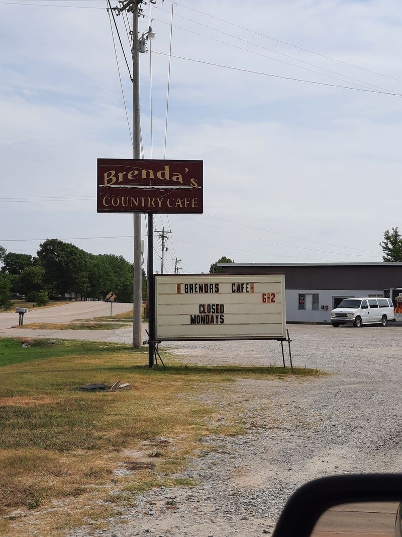 Brenda's Country Cafe — Mountain Home