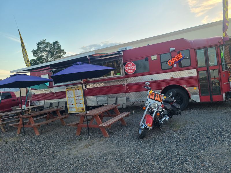 The Chuck Stop, Mena (Food Truck)