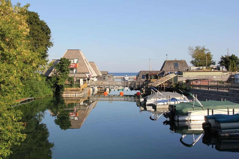 Leland Fishtown, Leland