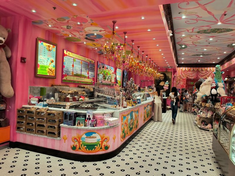 Sloan's Ice Cream, West Palm Beach Sloan's Ice Cream, West Palm Beach