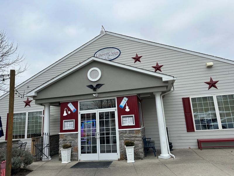 Liberty Union Bar & Grill