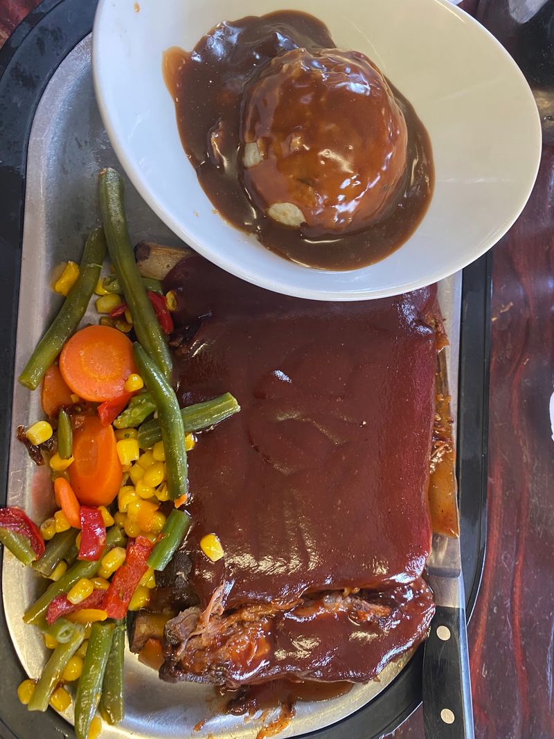 Slow-Cooked BBQ Ribs Worth Planning Your Route Around Slow-Cooked BBQ Ribs Worth Planning Your Route Around