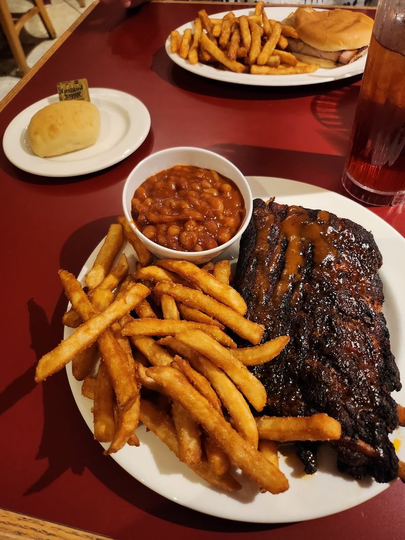 Slow-Smoked Pit Barbecue That Draws A Crowd