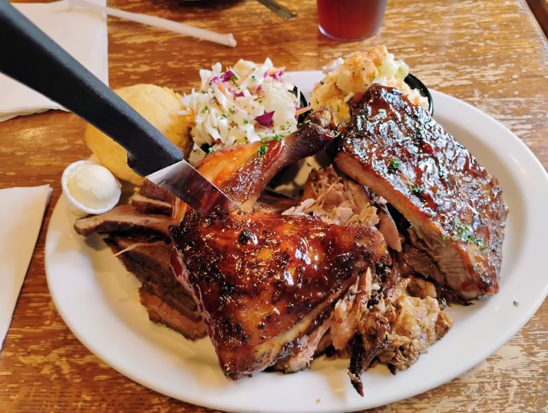 A Menu That Goes Way Beyond Ribs