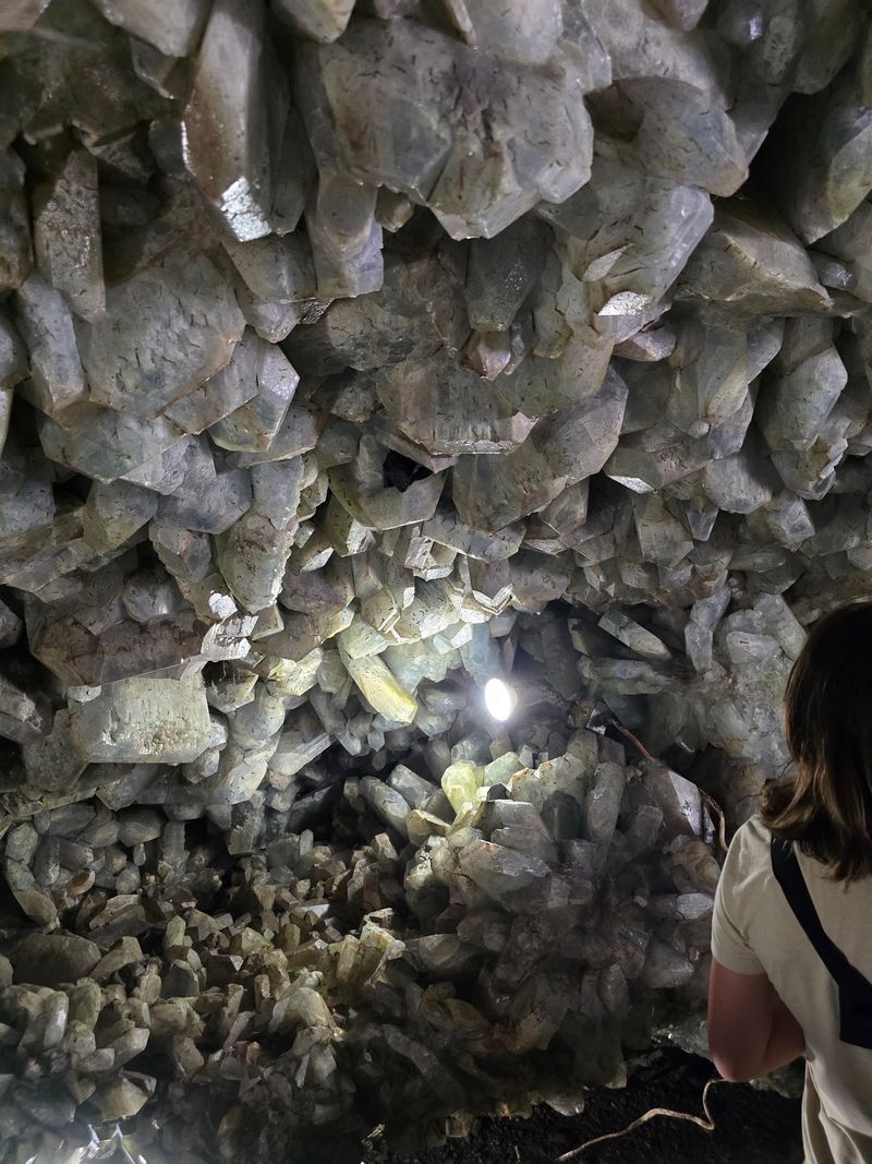 Small But Spectacular Cave Size Small But Spectacular Cave Size