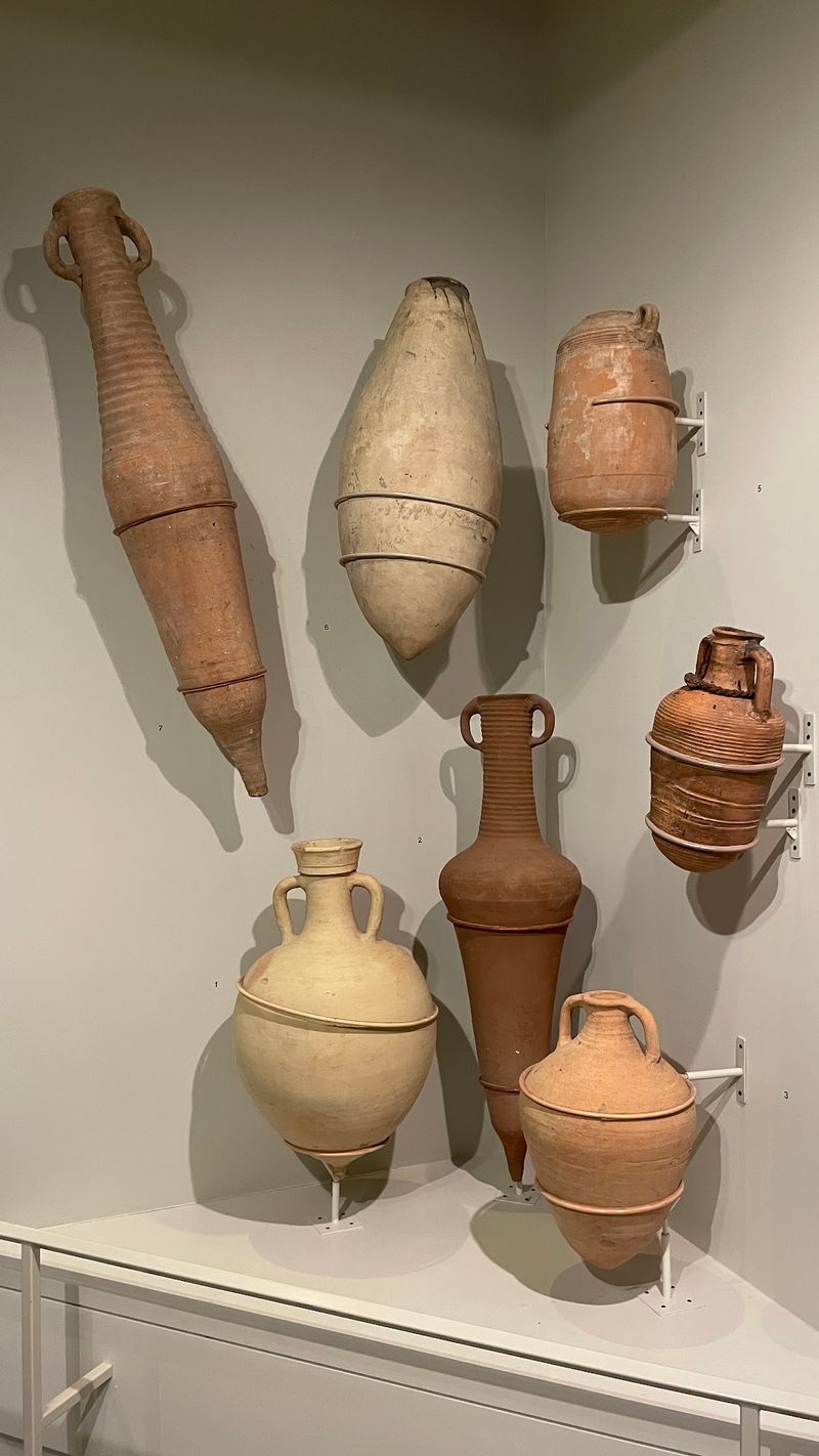 Small Objects Bring Daily Life Closer Small Objects Bring Daily Life Closer