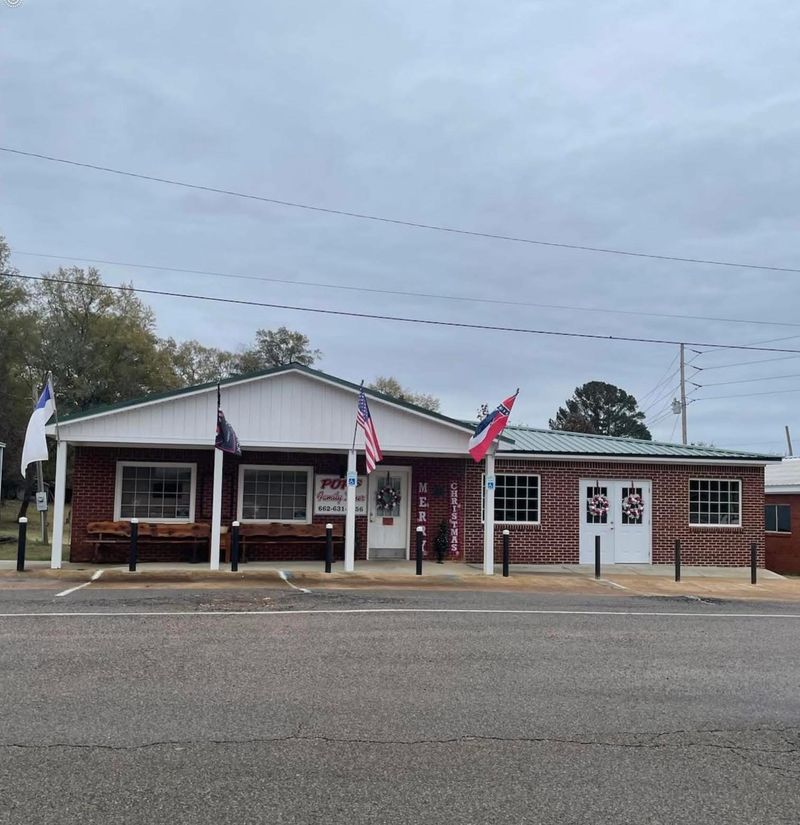 Small Town, Big Flavor On Main Street