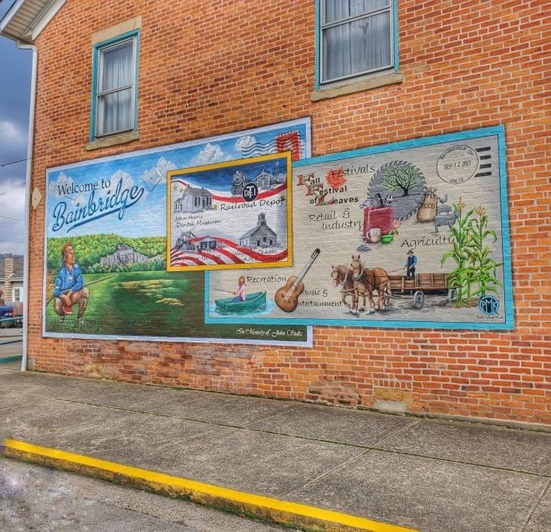 The Town That Taught America To Smile