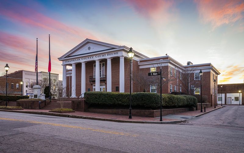 Small-Town Corners With Big Photo Charm