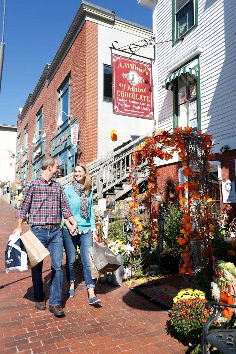 Small-Town Culture Small-Town Culture