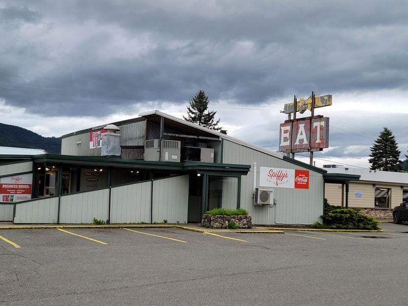 Small-Town Eats Worth The Stop Small-Town Eats Worth The Stop