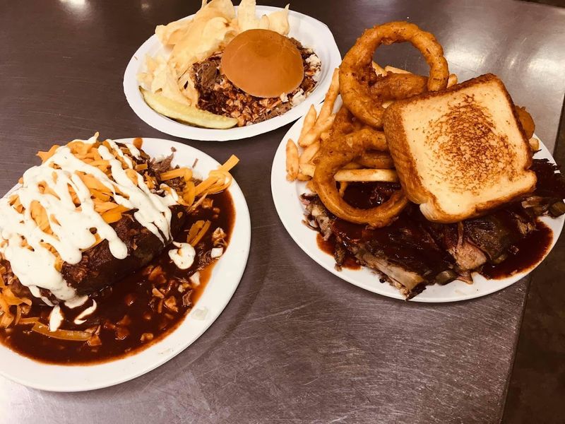 Small-Town Feel With Big Lunch Energy Small-Town Feel With Big Lunch Energy