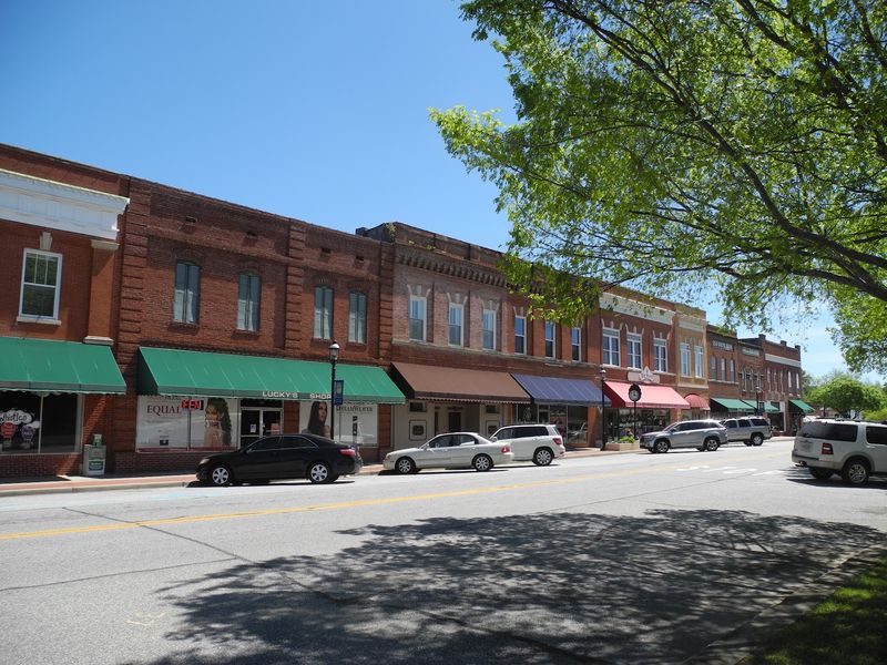 Small Town, Giant Backyard, Zero Traffic Jams