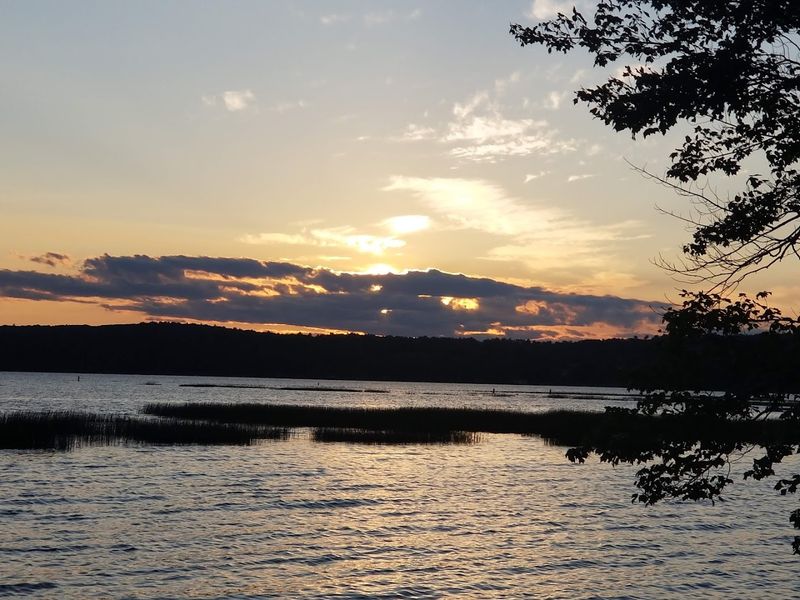 Small-Town Maine On The Side